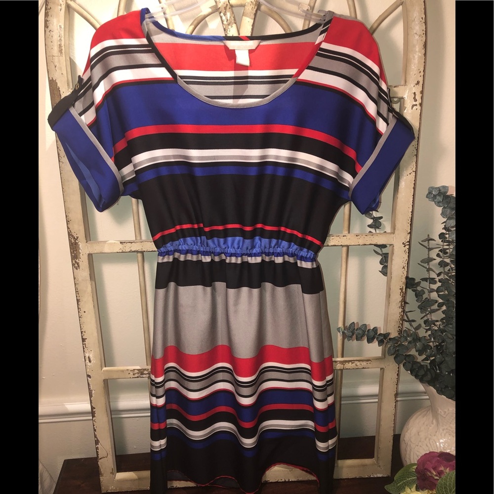 Banana Republic Women’s Short Sleeve Striped Dress